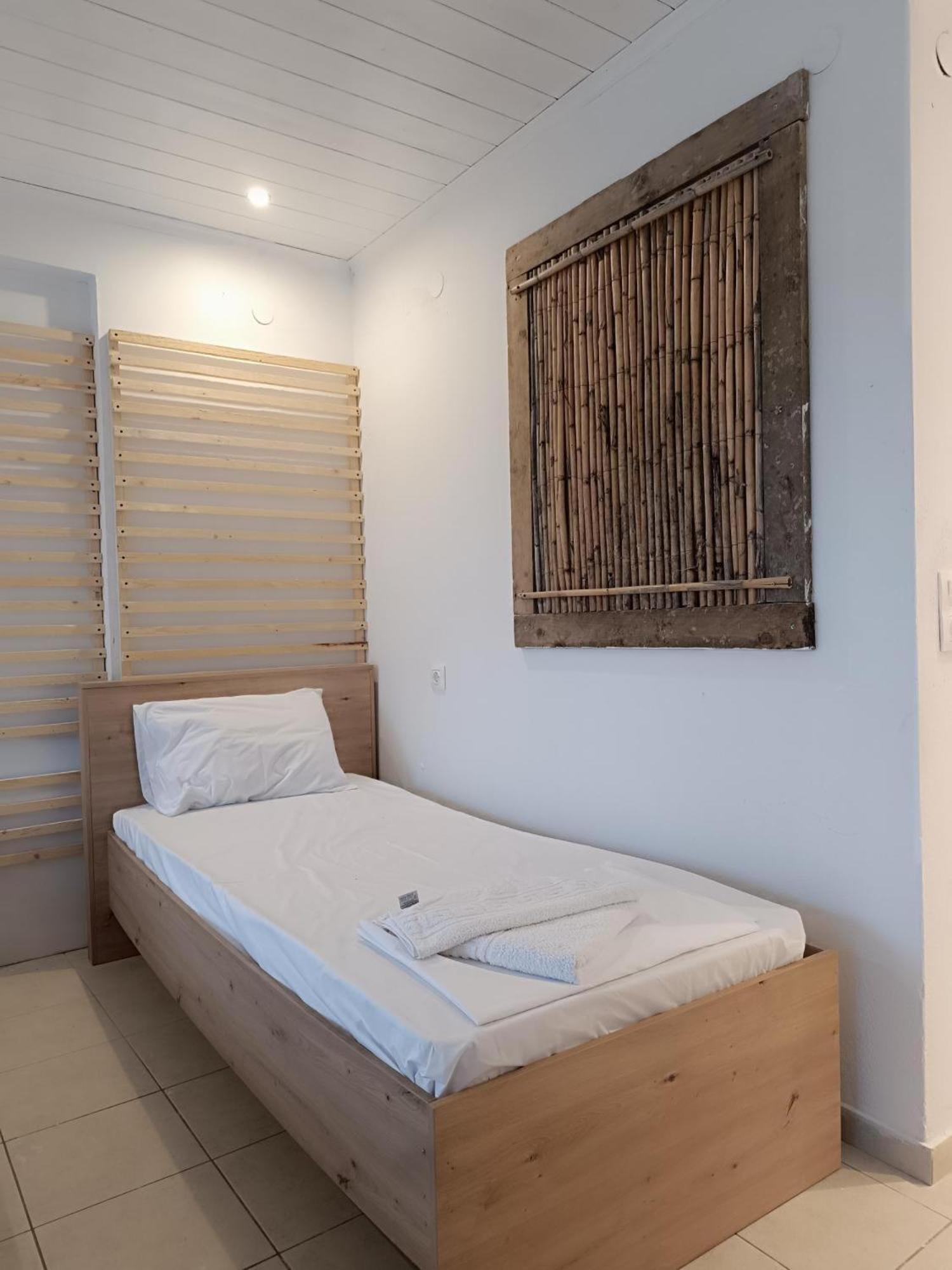 Physis Oikos Beachfront *