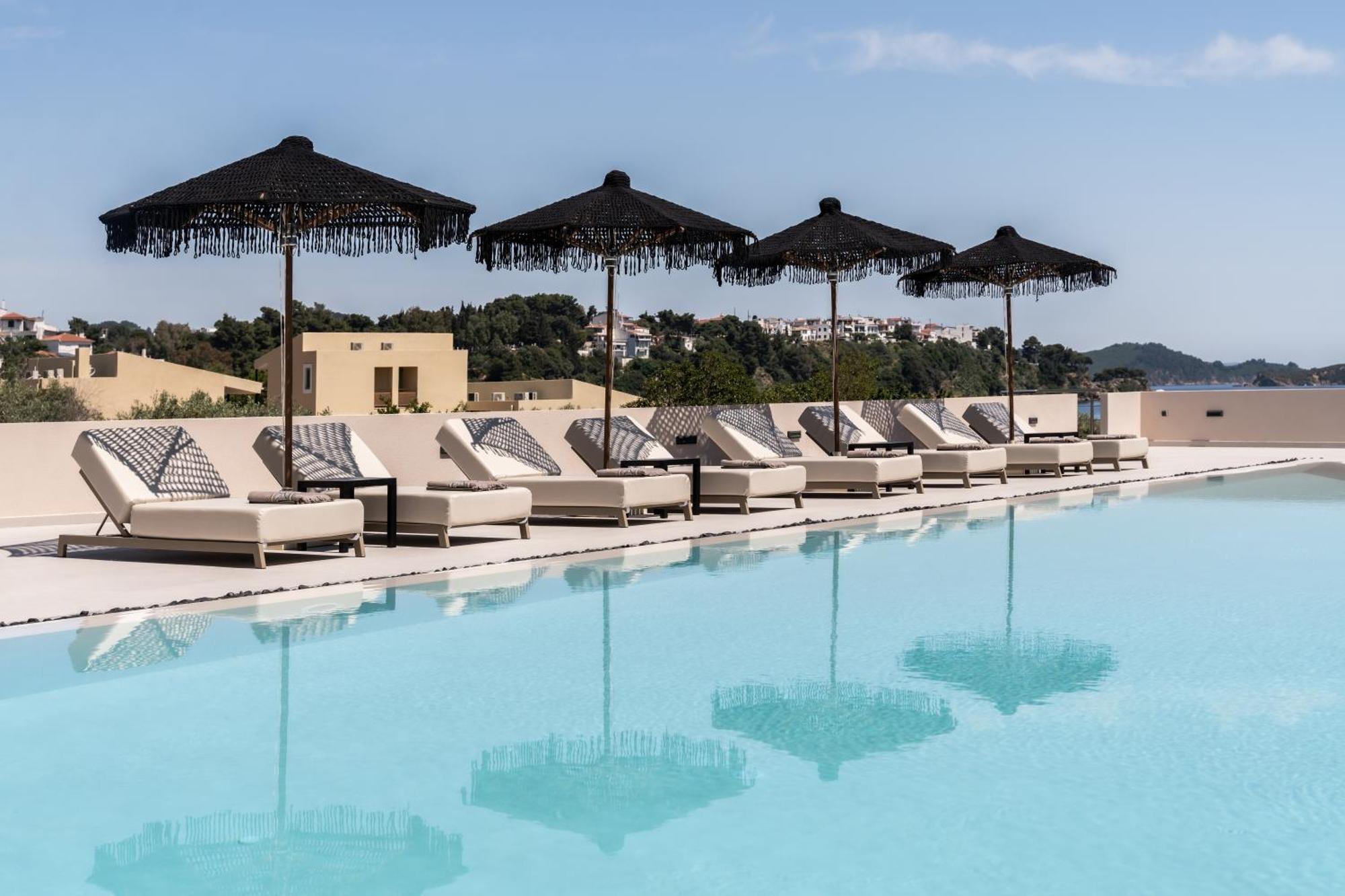 Physis Oikos Beachfront Скиатос